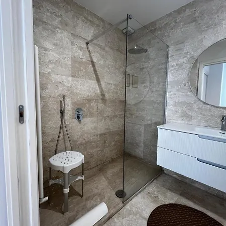 Luxury Pisu Apartment